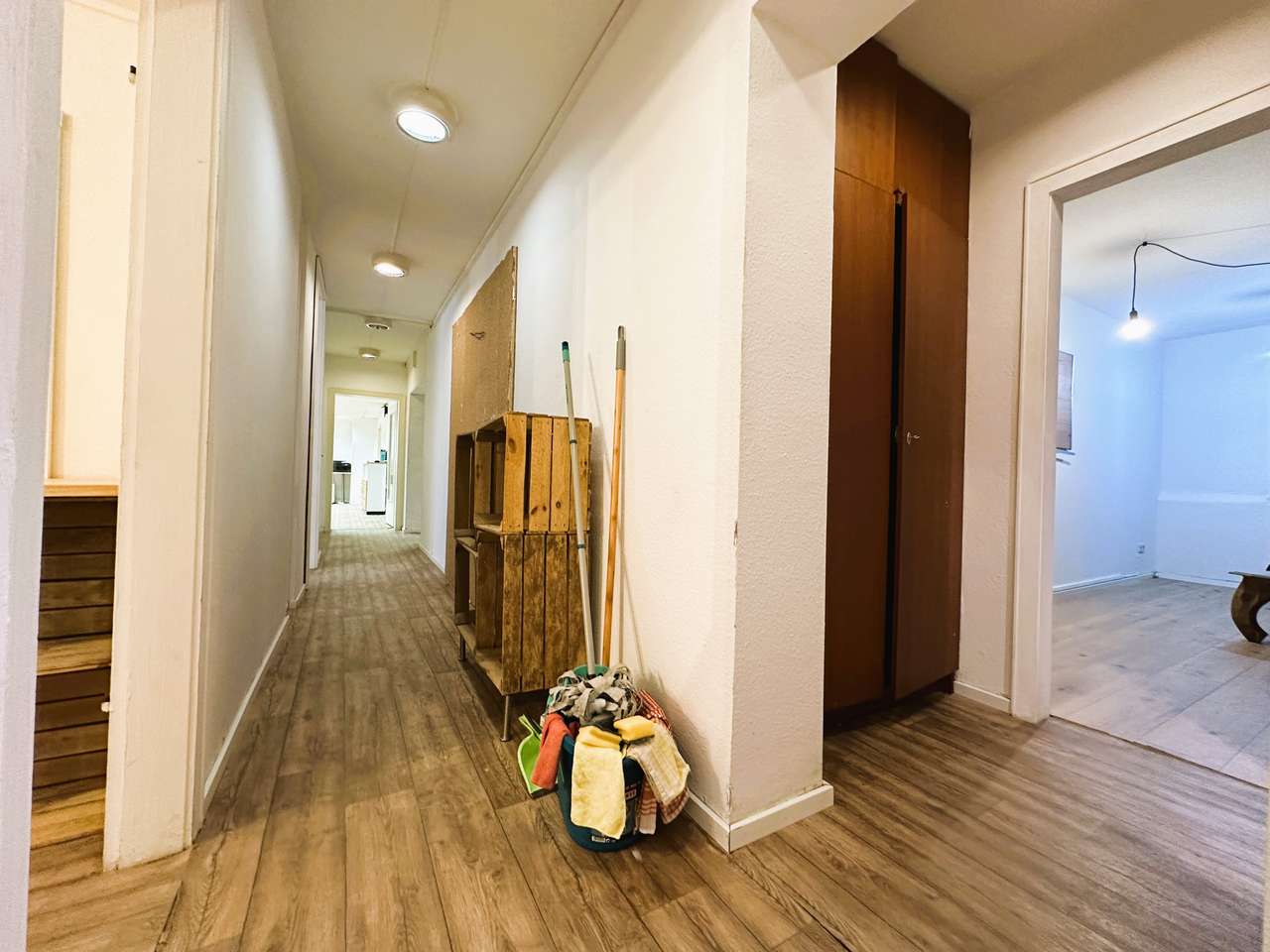 GEWERBE mit BÜRORÄUMEN und LAGERFLÄCHE in NEU - EHRENFELD