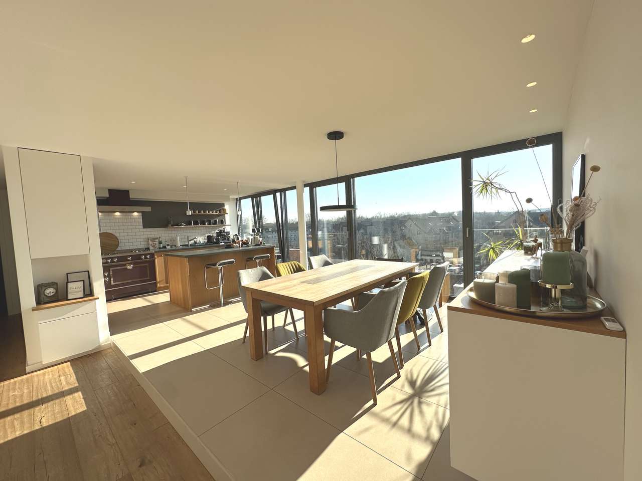 DAS HAUS auf dem HAUS – EXKLUSIVE MAISONETTE WOHNUNG MIT VIELEN EXTRAS ÜBER DEN DÄCHERN VON KÖLN