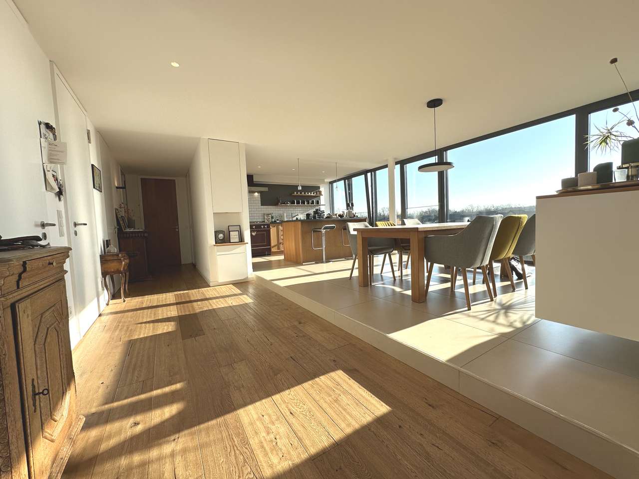 DAS HAUS auf dem HAUS – EXKLUSIVE MAISONETTE WOHNUNG MIT VIELEN EXTRAS ÜBER DEN DÄCHERN VON KÖLN