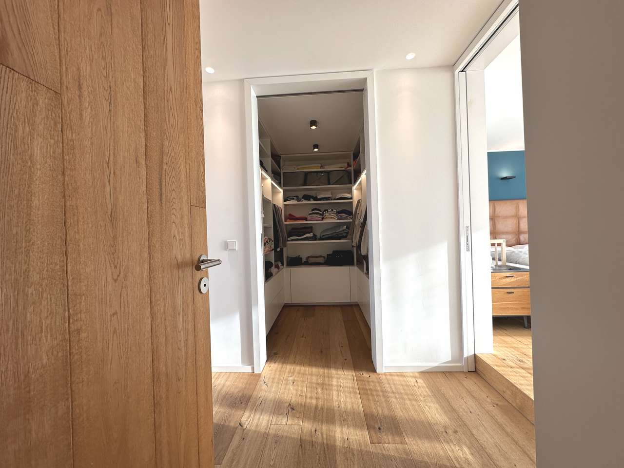 DAS HAUS auf dem HAUS – EXKLUSIVE MAISONETTE WOHNUNG MIT VIELEN EXTRAS ÜBER DEN DÄCHERN VON KÖLN