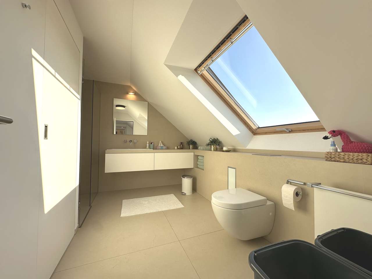 DAS HAUS auf dem HAUS – EXKLUSIVE MAISONETTE WOHNUNG MIT VIELEN EXTRAS ÜBER DEN DÄCHERN VON KÖLN