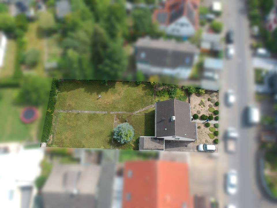 GRUNDSTÜCK in TOP - LAGE (MIT ALTBESTAND) für EFH bis MFH in KÖLN - SÜRTH