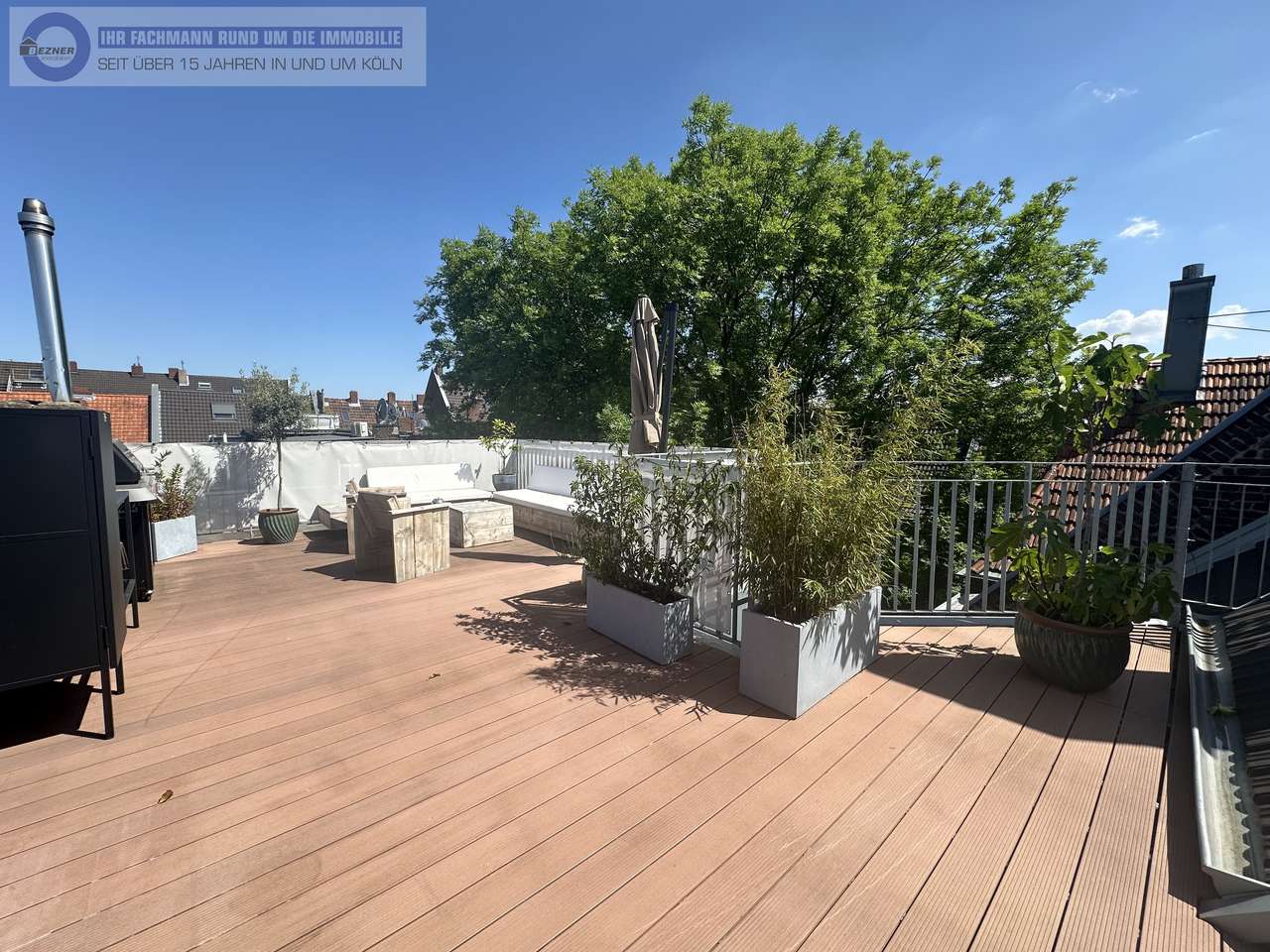 KERNSANIERTE ALTBAU DACHTERRASSEN 5 ZIMMER MAISONETTE WOHNUNG AM ERZBERGERPLATZ