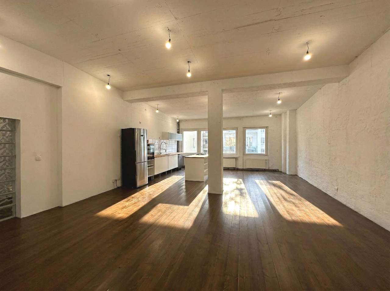 Urbanes Solitär-Loft - DAS HAUS im HOF  -  im BELGISCHEN VIERTEL