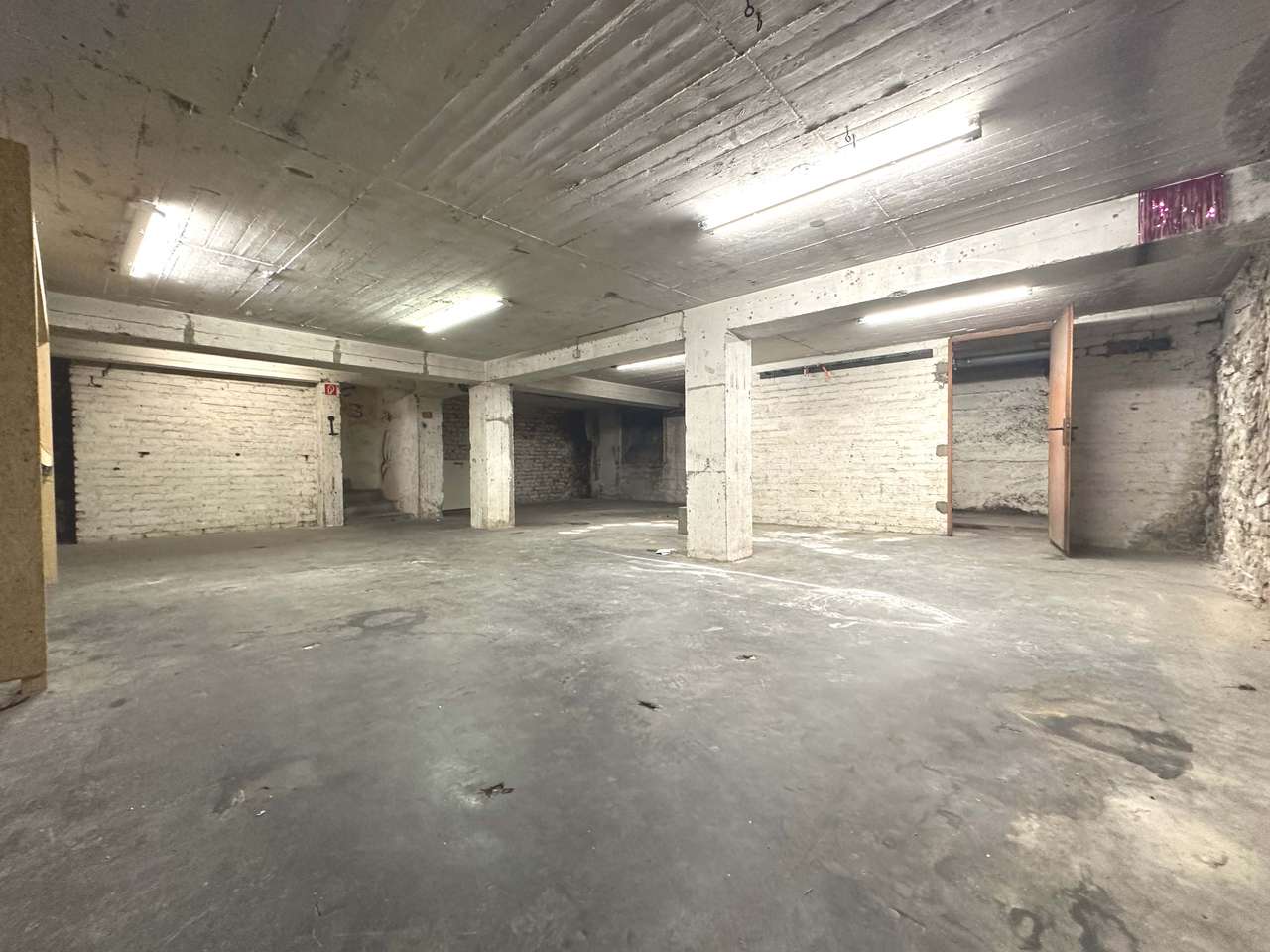 Urbanes Solitär-Loft - DAS HAUS im HOF  -  im BELGISCHEN VIERTEL