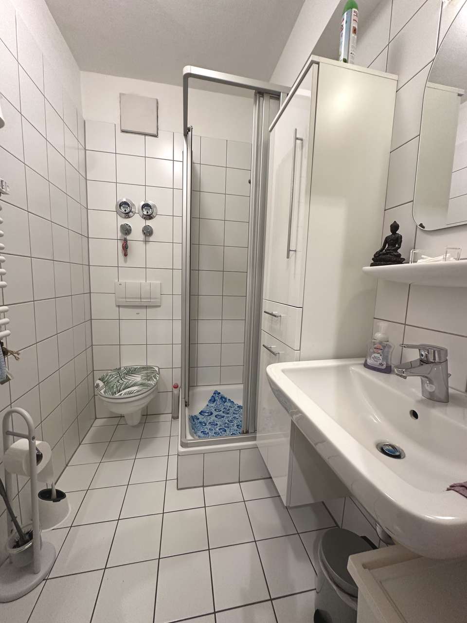 Schöne und Ruhige Zwei - Zimmerwohnung mit Balkon in Köln - Raderberg