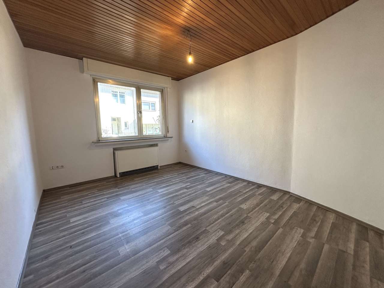 Köln-Junkersdorf: Platzwunder mit Garten-Oase – Ideal für Familien, Mehrgenerationen und WGs