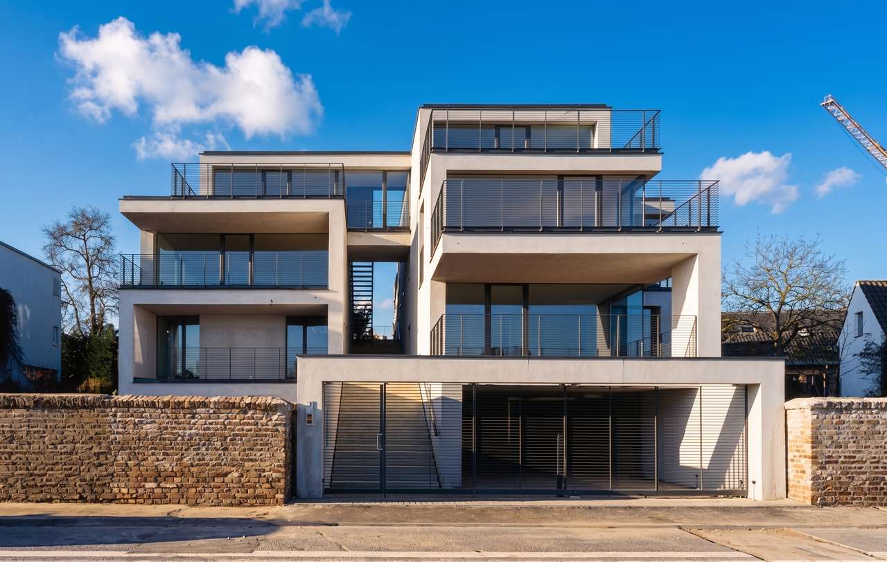 EXKLUSIVE RHEINBLICK BAUHAUS 4 ZIMMERWOHNUNG / RHEIN - TERRASSE / GARTEN / BALKON / TG - STELLPLATZ