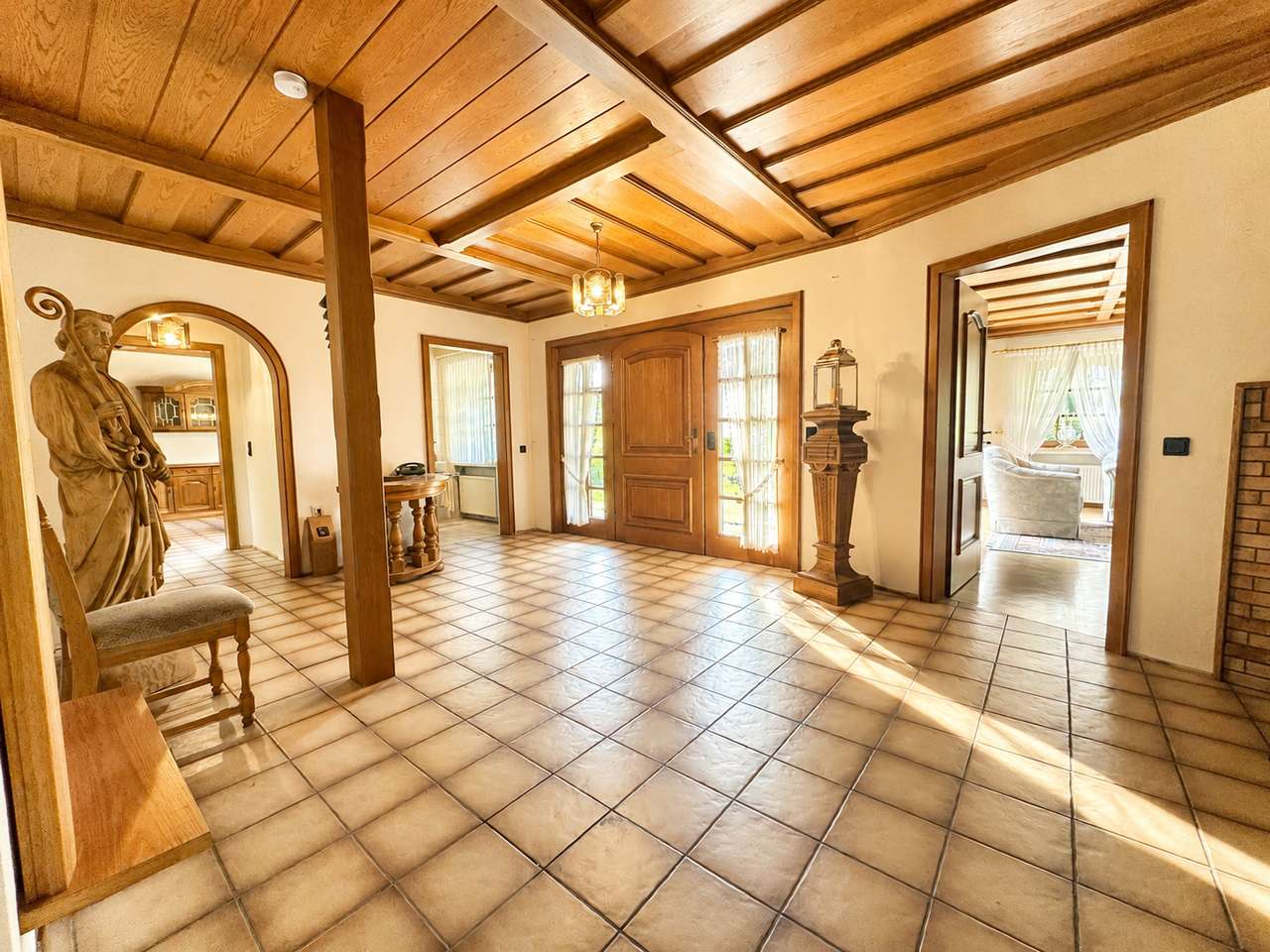 Idyllisches Einfamilienhaus mit XXL-Grundstück & riesiger Ausbaureserve im Dachgeschoss!