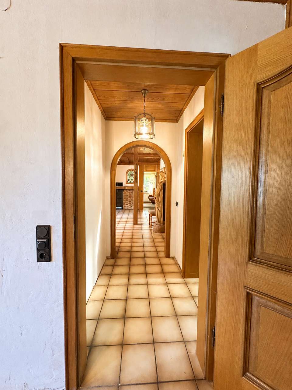 Idyllisches Einfamilienhaus mit XXL-Grundstück & riesiger Ausbaureserve im Dachgeschoss!