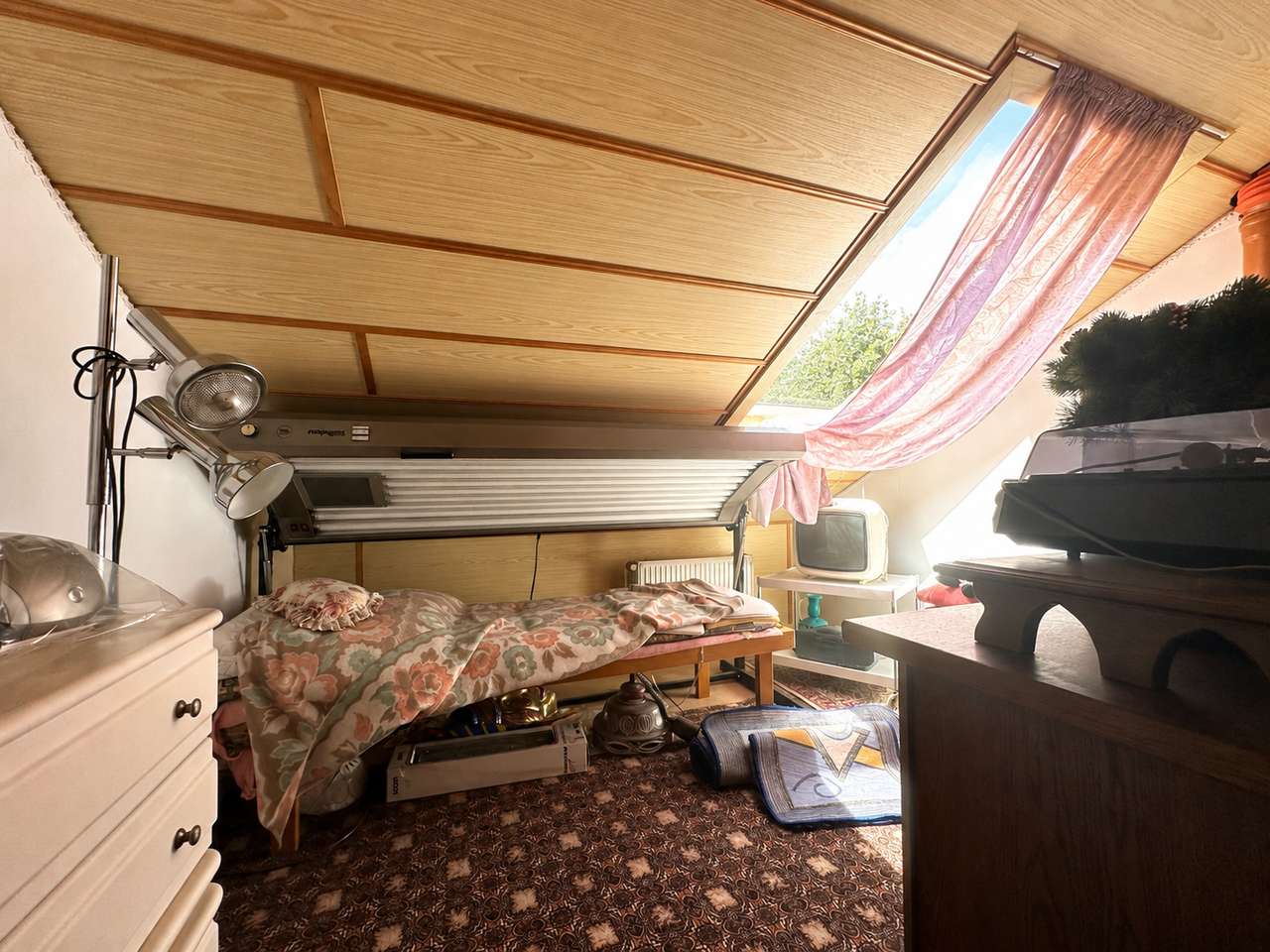 Idyllisches Einfamilienhaus mit XXL-Grundstück & riesiger Ausbaureserve im Dachgeschoss!