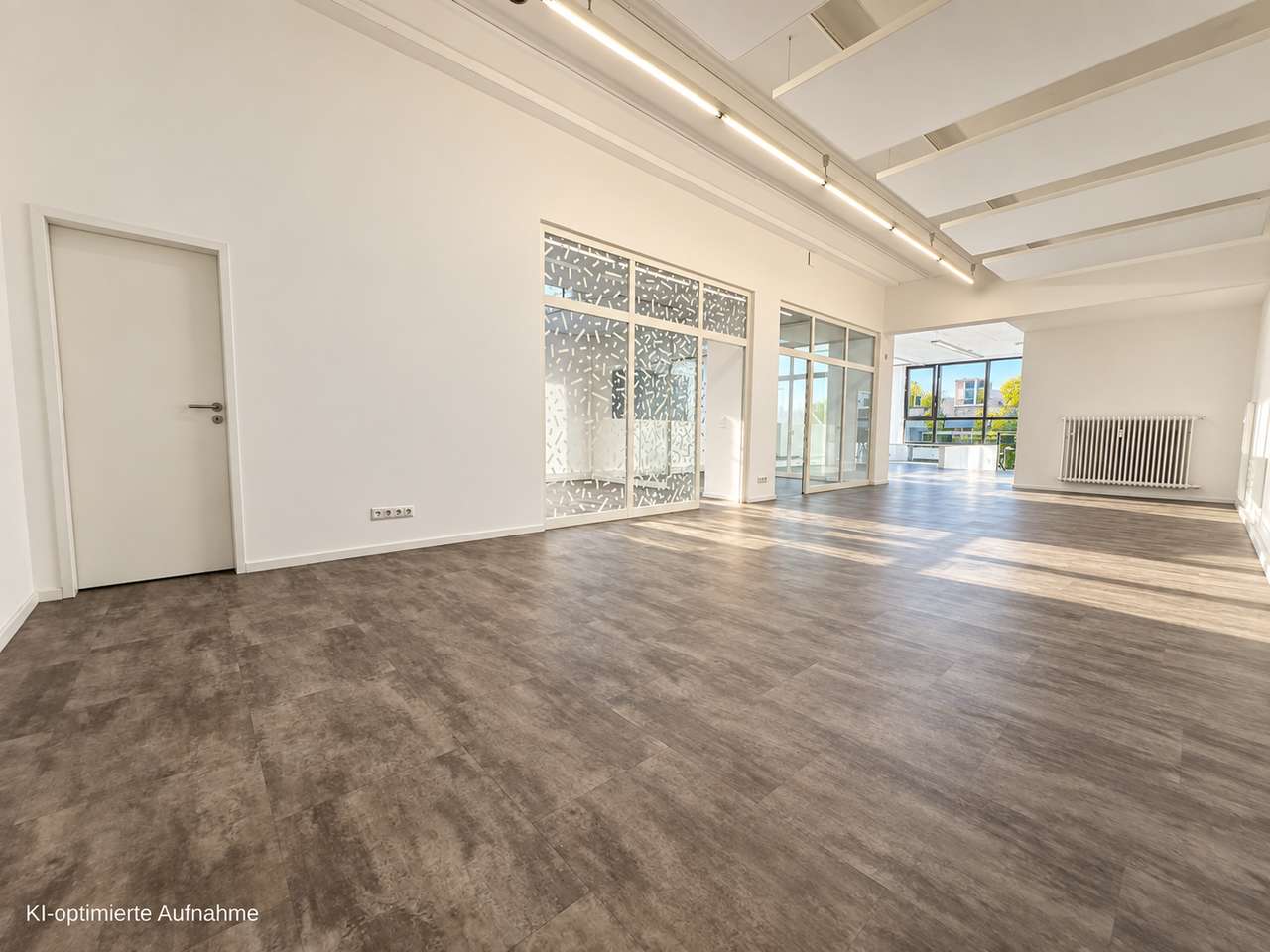 Repräsentative Gewerbe-Maisonette mit Loft-Charakter, Lichtarchitektur und flexiblen Raumkonzepten