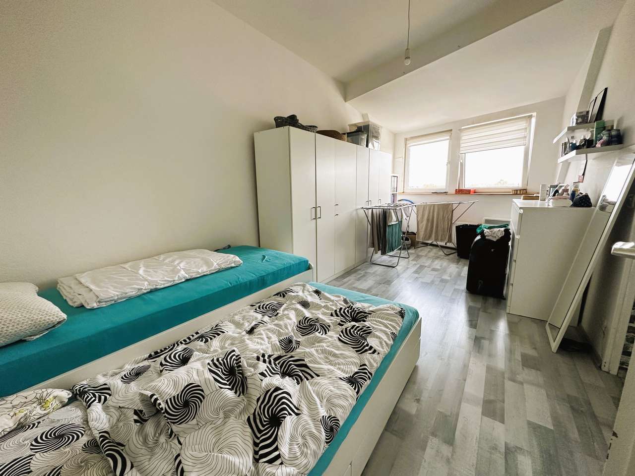 4.OG rechts Schlafzimmer