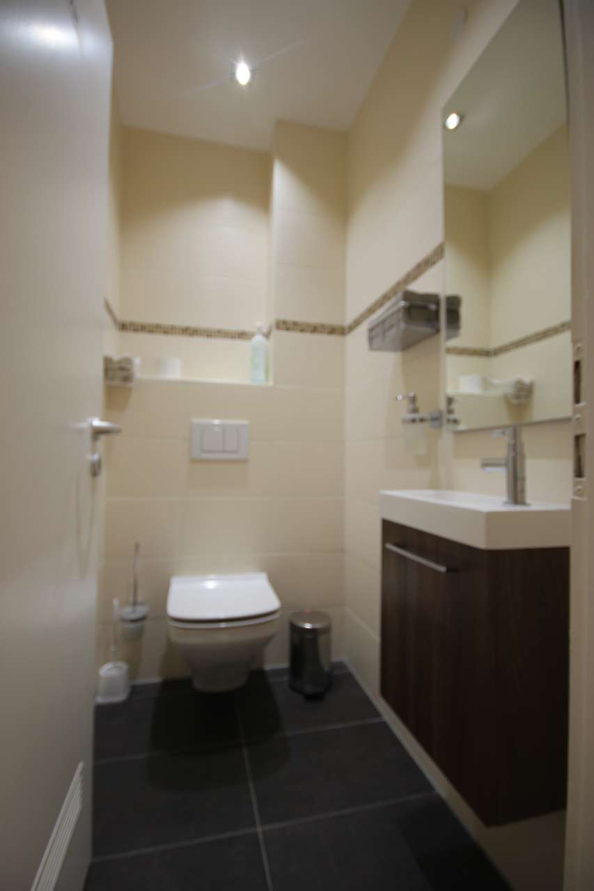 WC 1