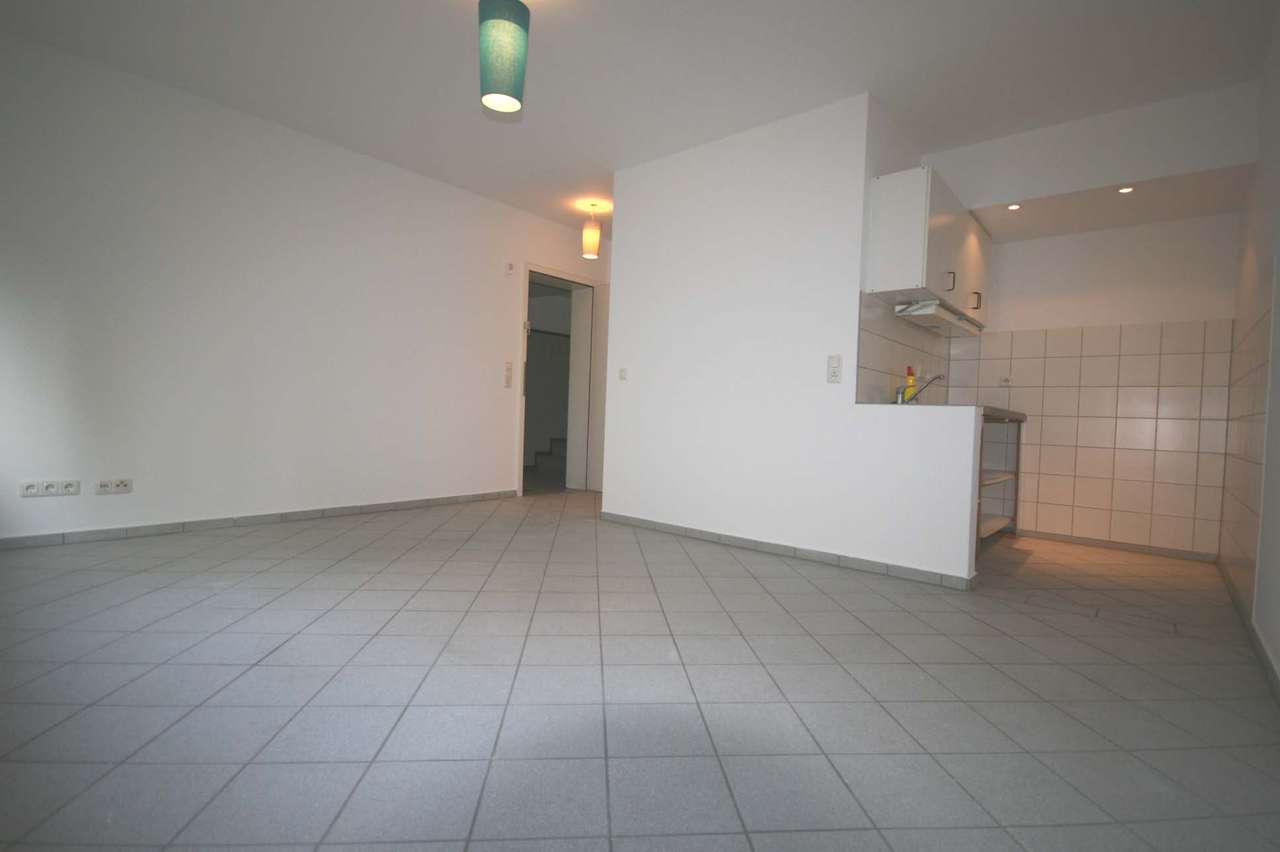 Wohn/- Schlafzimmer Foto 4