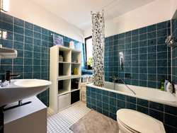 Wannenbad mit Fesnter Wannenbad mit Fesnter