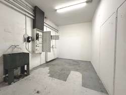 Raum 2 - Hinten - EG Raum 2 - Hinten - EG