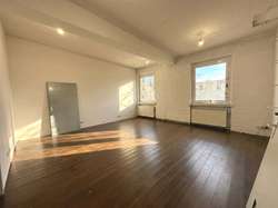 Raum 8 Hinten - 2.OG Raum 8 Hinten - 2.OG