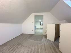 Raum 2 DG Hinterhaus Foto 2