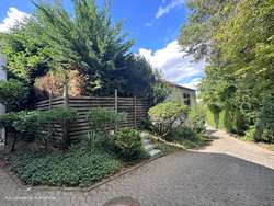 Ansicht Haus Seite Garten